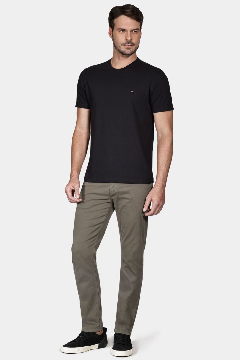 Camiseta Básica Preto